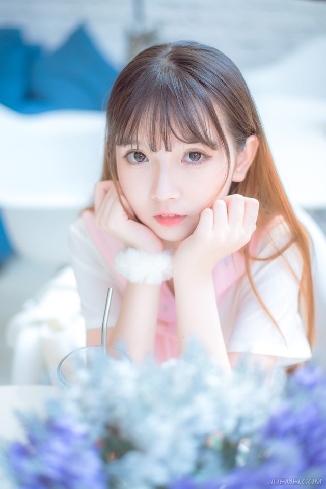 “幼常可听过法正此人？”诸葛亮不答反问道。